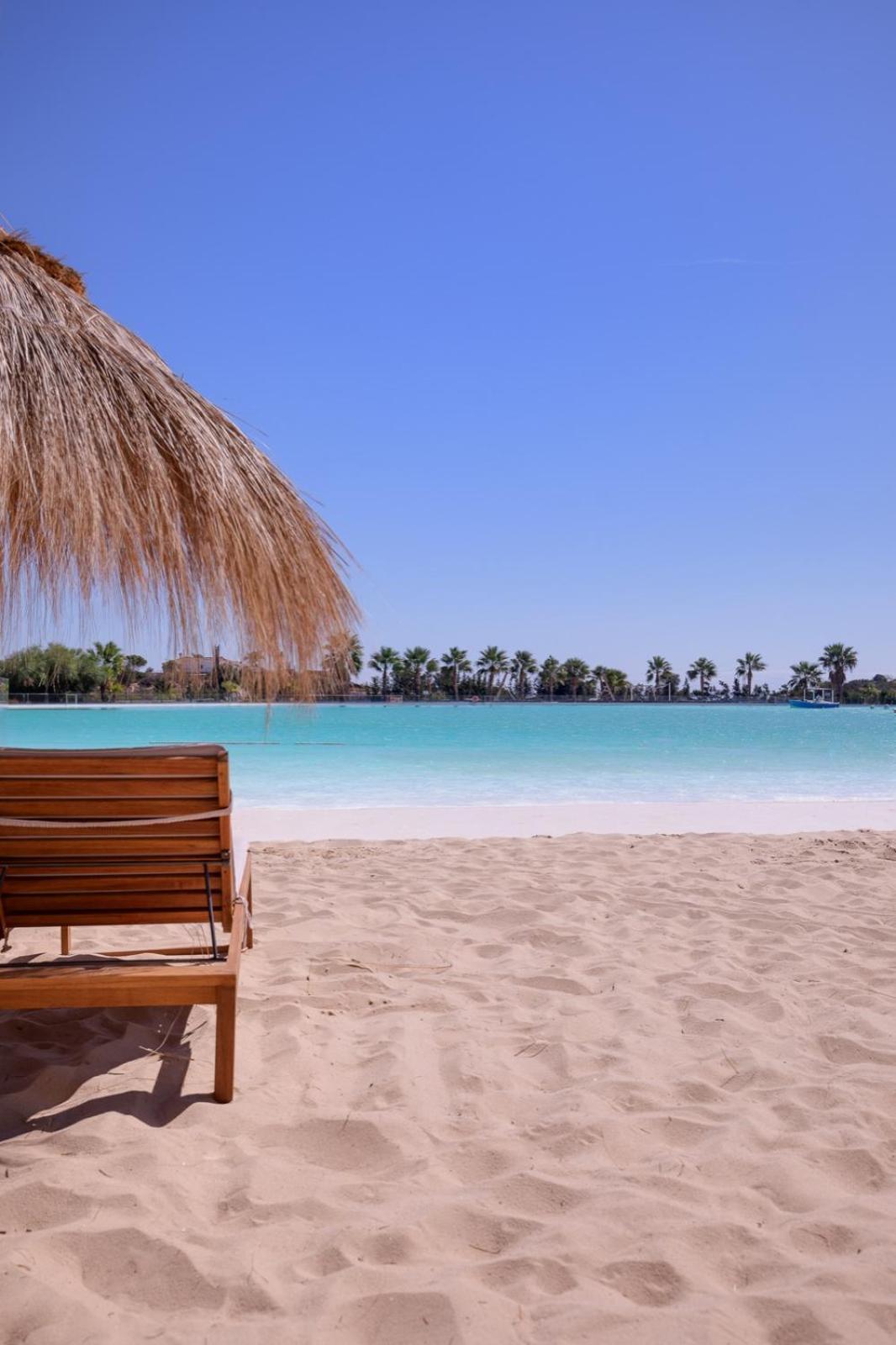 Alcazaba Lagoon Estepona Golf Leilighet Eksteriør bilde