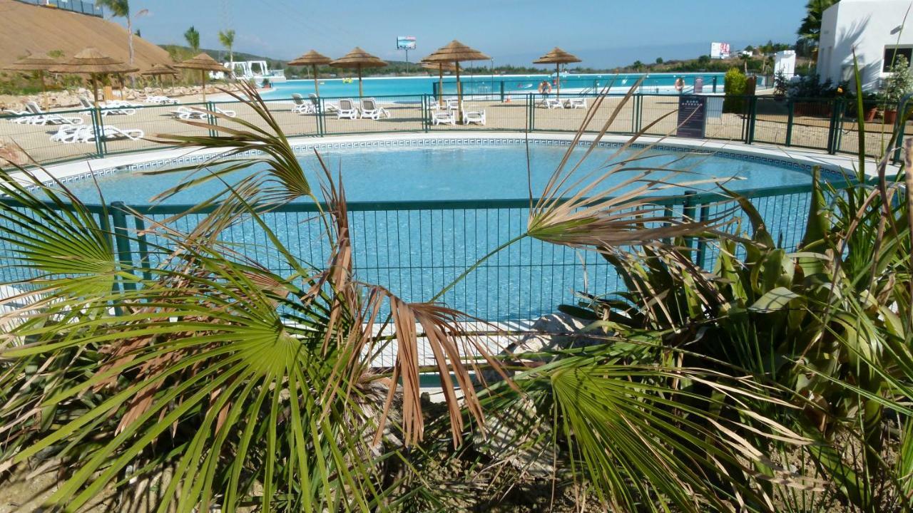 Alcazaba Lagoon Estepona Golf Leilighet Eksteriør bilde